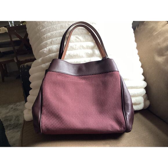 Like New Coach Lexy Legacy Oxblood Burgundy Milk 57540 - Picture 3 of 8